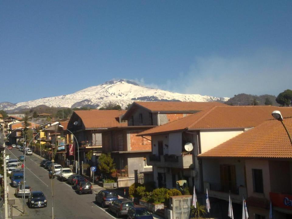 B&B Etna House Nicolosi Exteriör bild